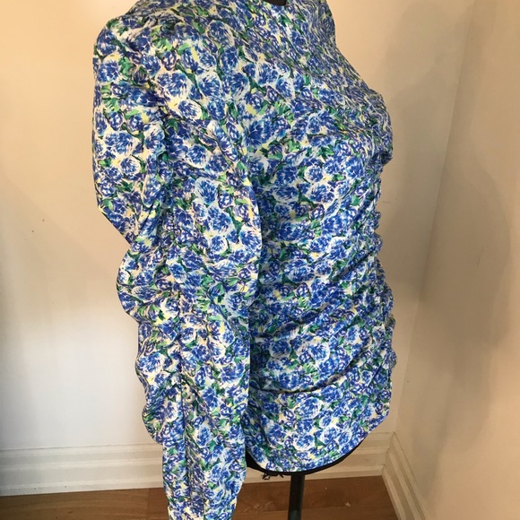 Ruffled Floral ZARA Blouse - Picture 2 of 4